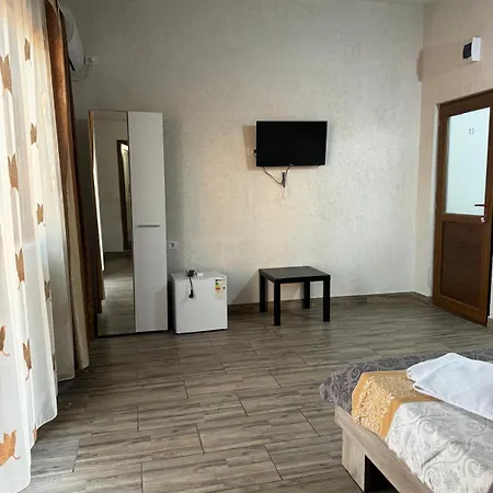 Manila Guest house *