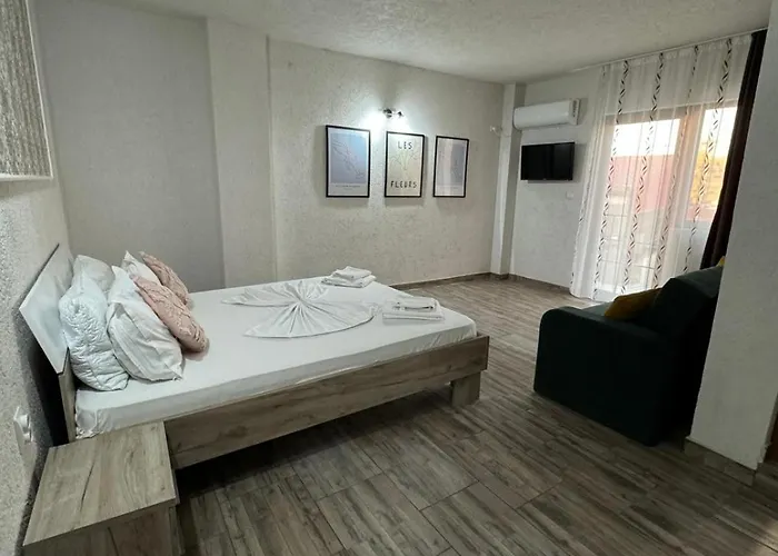 ゲストハウス Lotus *