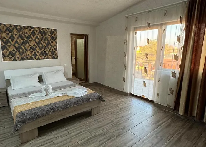 ゲストハウス Lotus エフォリエ・ノルド